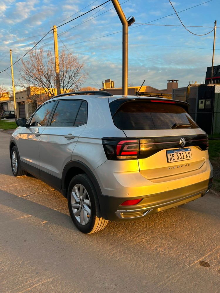 Volkswagen T-CROSS 5P 1,6 Comfortline Tipt — foto 9